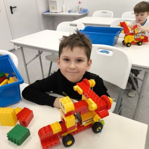 Городской РобоЛагерь на каникулах для детей 6–12 лет - Лига Роботов