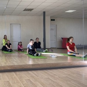РАСТЯЖКА, ГИМНАСТИКА И БАЛЕТ для взрослых и детей с 5 лет!