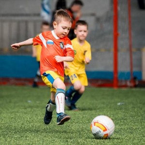 Детская футбольная школа «Юниор» (на ул. Дианова)