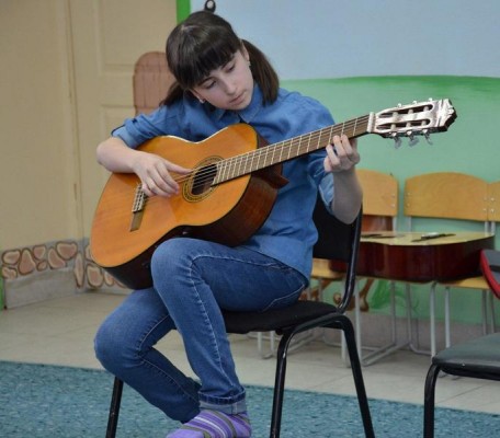 Обучение игре на гитаре