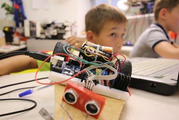 Arduino: робототехника и электроника в «РобоЛаборатории»