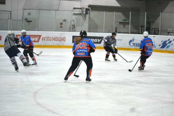 Женская хоккейная команда «Феникс»