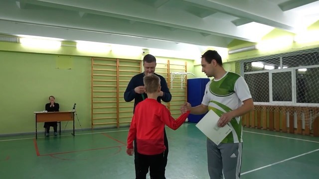 ОБУЧЕНИЕ ТРЮКАМ И ФИНТАМ ФУТБОЛЬНЫМ МЯЧОМ