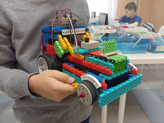 Робототехника для детей 4–14 лет