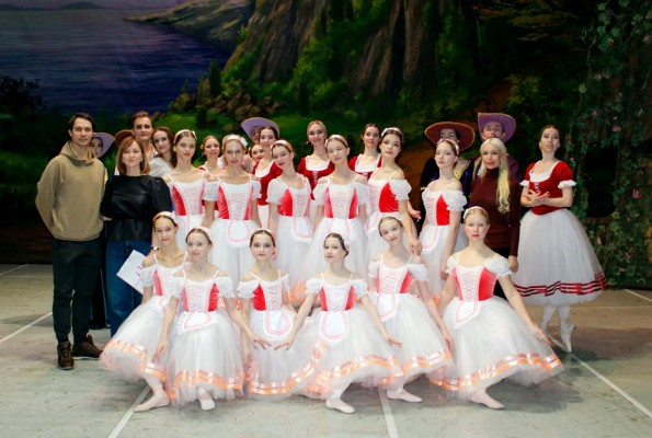 Школа хореографии «Русский балет» в ТК «Миллениум»