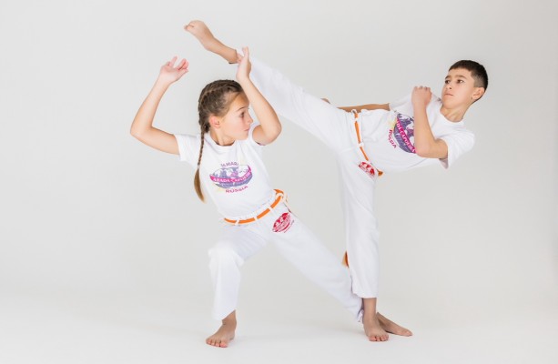 Abada-Capoeira (на ул. Льва Толстого)