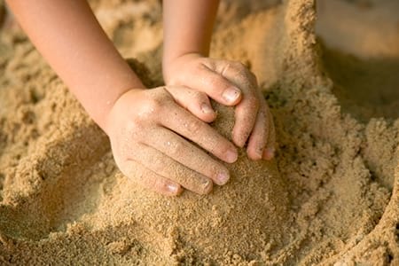 Песочная терапия для детей в психологическом центре «Взмах»