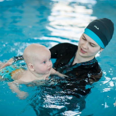Грудничковому плаванию для детей до 3 лет
