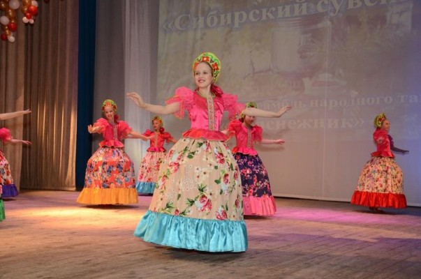 Образцовый ансамбль народного танца «Подснежник»