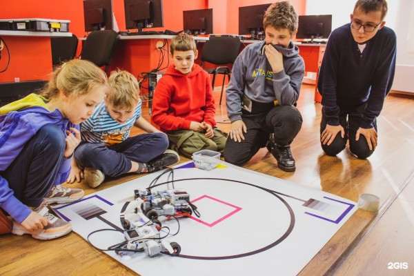 Малая Компьютерная Академия (9-14 лет, выходные дни)