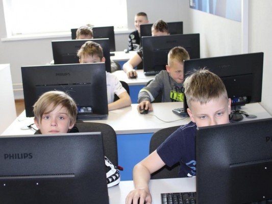 Малая Компьютерная Академия (возраст 9 - 12 лет)
