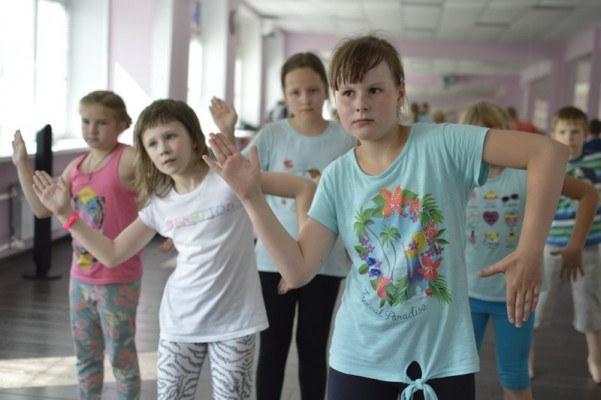 Летний танцевальный лагерь «Качели»