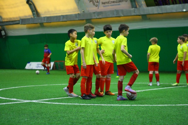 Футбольная академия Cantera (11-13 лет) ст.м.Тушинская