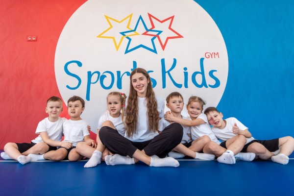 Клуб детской акробатики и гимнастики SportsKids