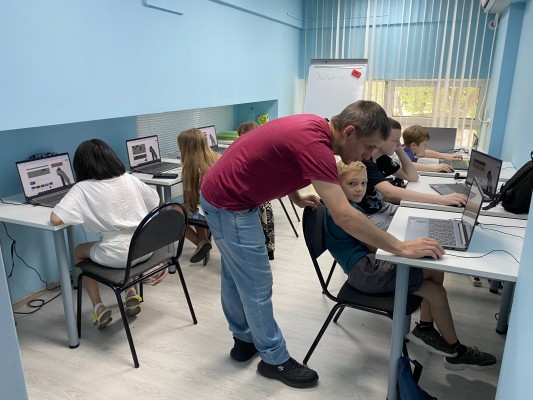 Летние интенсивы с Академией ИТ-профессий для детей 