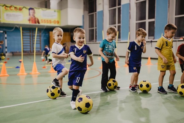 Детская футбольная школа «Юниор» (на ул. Лепсе)