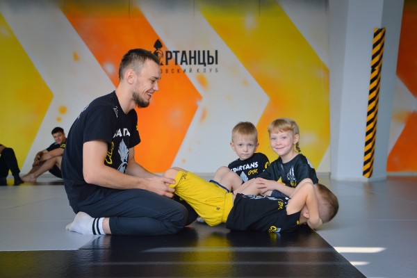 Единоборства для малышей (школы во всех районах города)