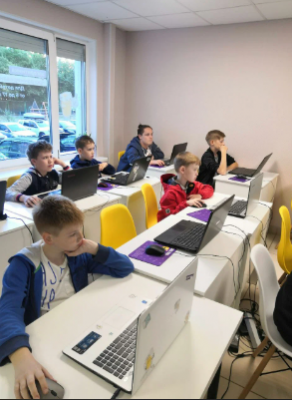 Визуальное программирование на Scratch для 8-10 лет в ЖБИ