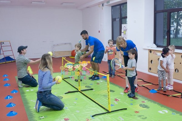Школа тенниса для детей (на Сиреневом бул.)