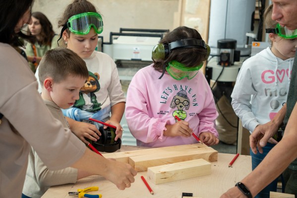 Столярная мастерская для детей и взрослых