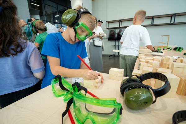 Столярная мастерская для детей и взрослых