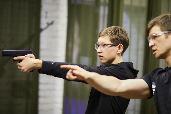 Практическая стрельба из пневматического пистолета IPSC Action Air