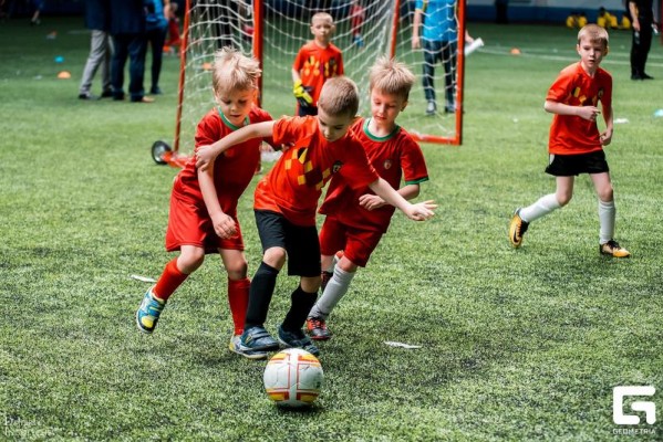 Детская футбольная школа «Юниор» (на ул. Конева)