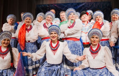 Народный вокальный ансамбль «Русские напевы»
